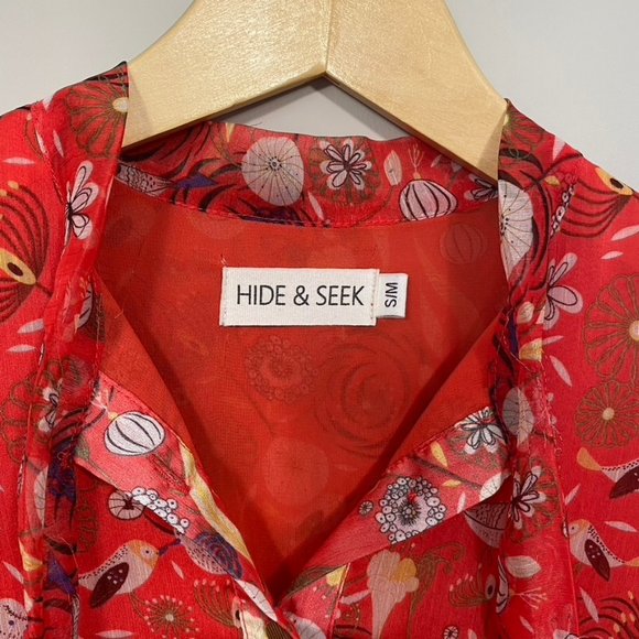 Hide & Seek Patterned Dress Size SM - Picture 3 of 6